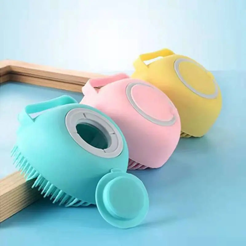 Dog/Cat Silicone Shower Brush With Soap Dispenser Seller